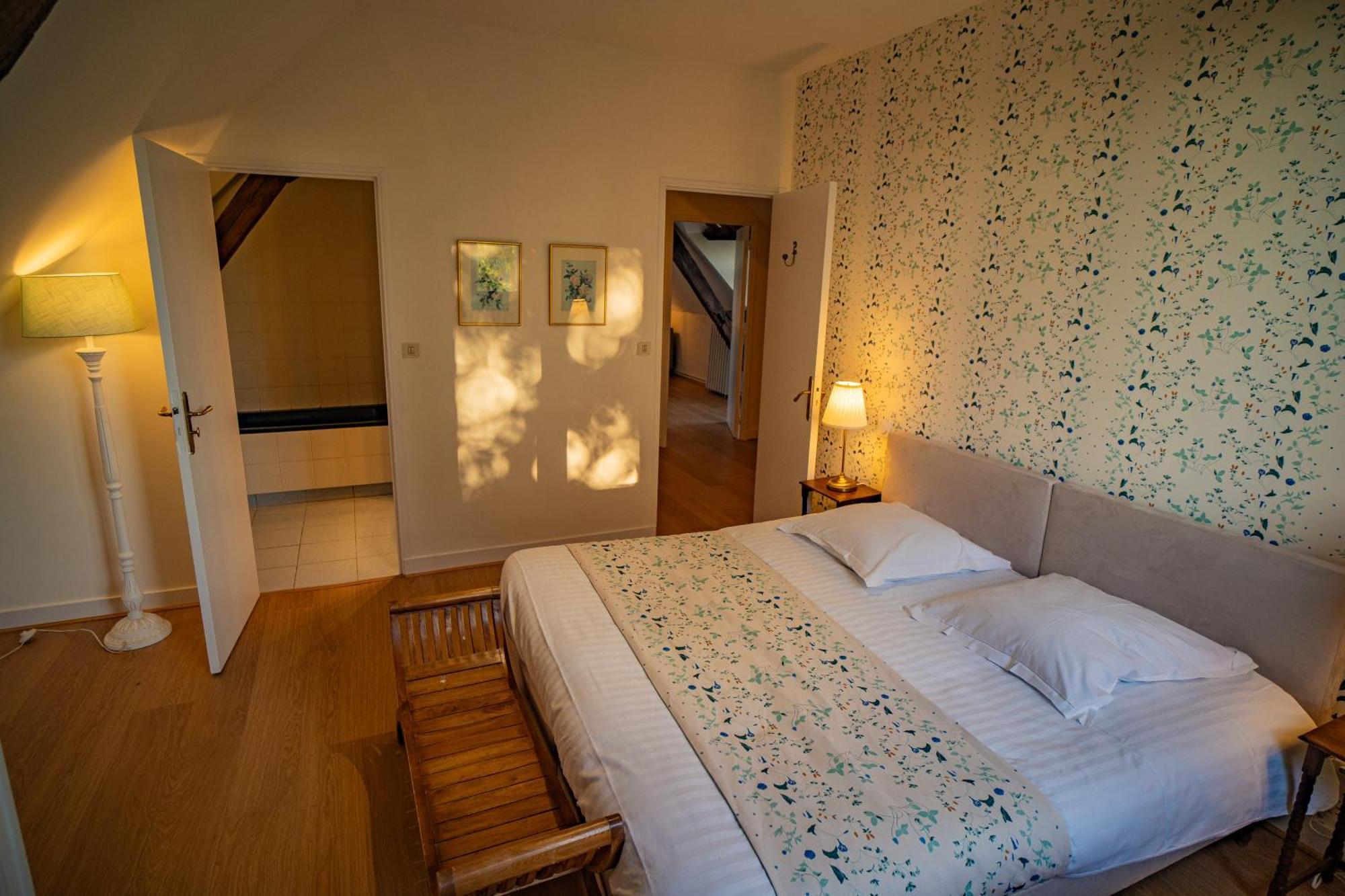 Hotel Haras De La Potardiere Crosmières Exteriör bild